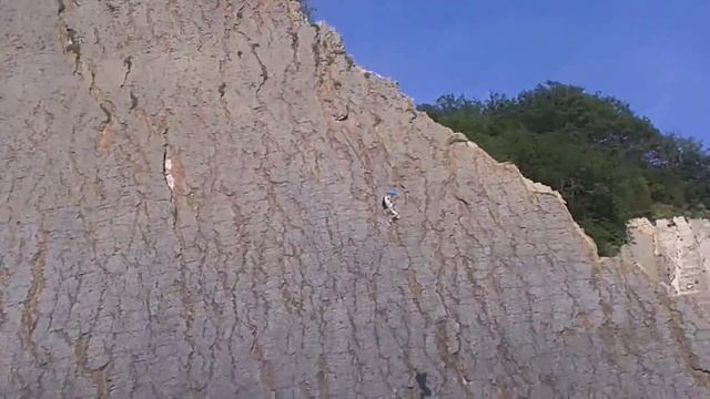 Роуп джампинг в Краснодаре Just Jump. Май 2014 первопрыги на скале Киселева город Туапсе смотреть онлайн