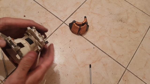 Что осталось от разбитого телевизора ? смотреть онлайн