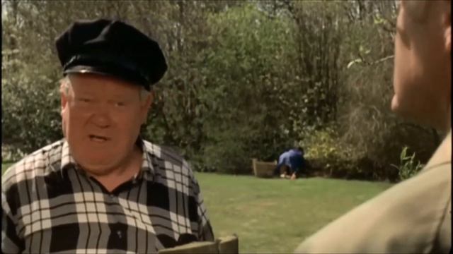 Den Forsvundne Fuldmægtig (1971) - Solen