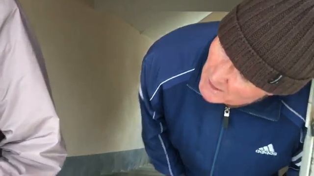 С дома по улице Пригородная 235 сильным ветром сорвало крышу смотреть онлайн