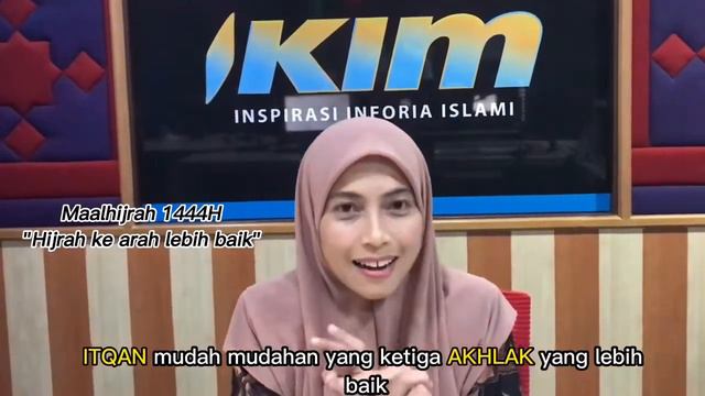 Hijrah dengan penanda aras agama. смотреть онлайн