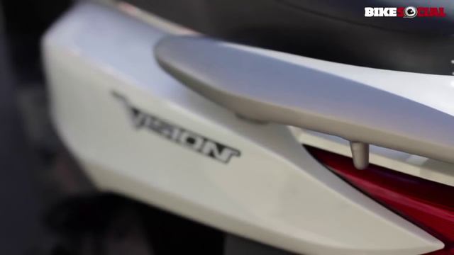 50cc Scooter Review - Peugeot Kisbee V Lexmoto Echo V Honda Vision