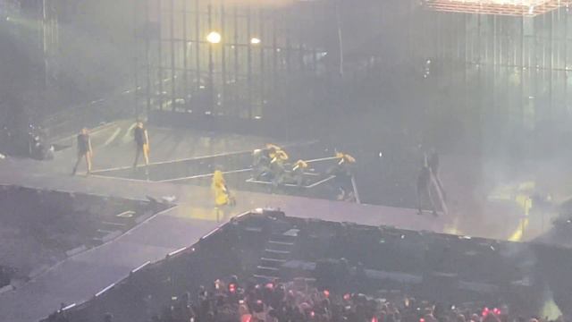 Rosé On The Ground Live Copenhagen Born Pink Tour 2022 (BlackPink) смотреть онлайн