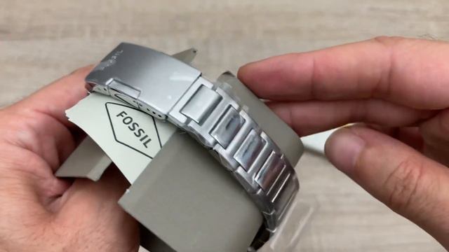 Fossil Everett Automatic Stainless Steel Men’s Watch ME3220 (Unboxing) @UnboxWatches смотреть онлайн