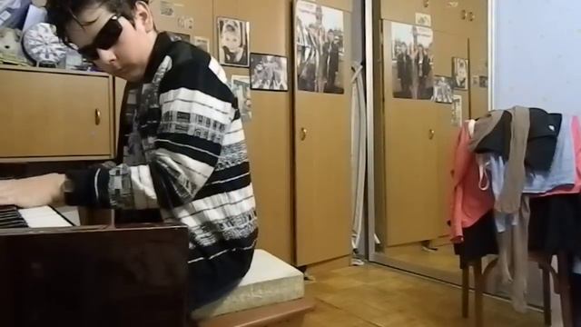 А чо вы от пианино ждали?)))) смотреть онлайн