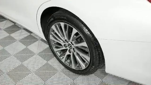 2021 Lexus ES 250 Premium W/ Navigation AWD