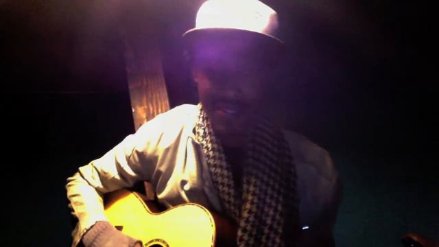 Frank Bell - "Lighthouse" смотреть онлайн