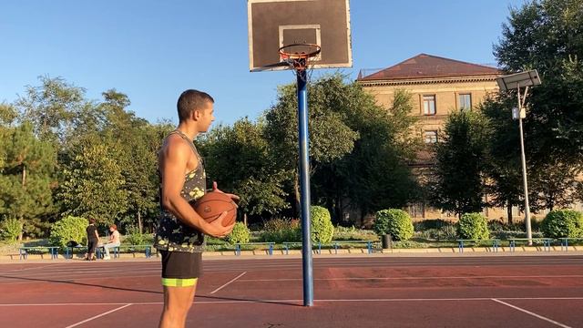 ПРОСТЫЕ ДАНКИ ДЛЯ НОВИЧКА | КАК ЗАБИТЬ ДАНК смотреть онлайн