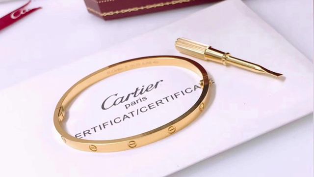 Cartier Love Bracelet Small Model Yellow Gold, White Gold & Pink Gold смотреть онлайн