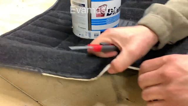 3D ворсовые коврики в ремонте. Окантовку из кожзаменителя меняем на свою, коврики из ворса. смотреть онлайн