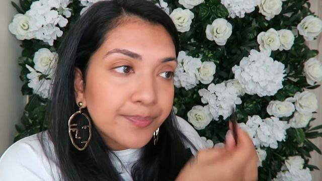 Top 10 Makeup Items for a simple look | In Tamil | Vithya Hair and Makeup смотреть онлайн