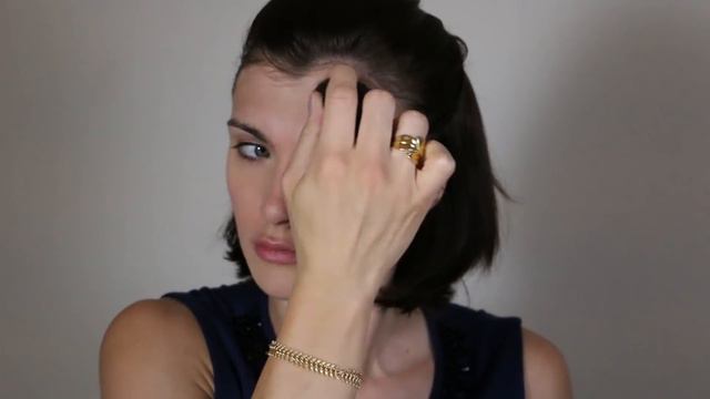 Chanel - Le Rouge Collection numéro 1 || The Very French Girl смотреть онлайн