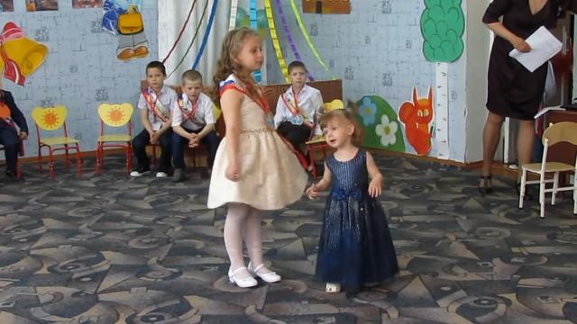 Выпускной в детском саду. Сестренки. смотреть онлайн