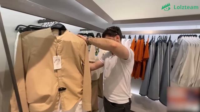 РЕНАТКО СМОТРЯТ ШМОТКИ С РАВШАНОМ | СТИЛ НЕЗАМЕТНО ПОДКРАЛСЯ НА СТРИМ смотреть онлайн