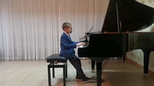 Арсений Калинин В. Гиллок "Фламенко" смотреть онлайн