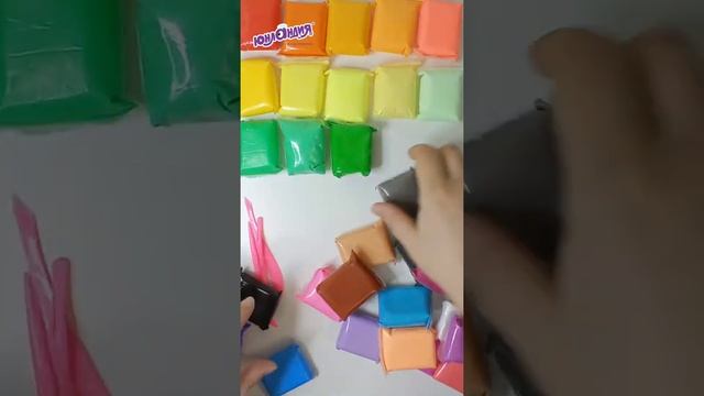 Пластилин супер лёгкий воздушный застывающий 36 цветов, 360 г, 3 стека, ЮНЛАНДИЯ, 105907 смотреть онлайн