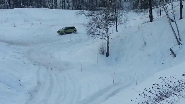 Испытания Range Rover Evoque. смотреть онлайн