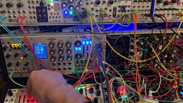 Squid Salmple and STS drums sequenced by Mystic Circuits Vert 2 смотреть онлайн