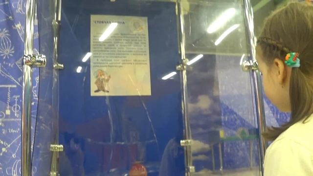 Настя в музее Эйнштейна открывает для себя мир НАУКИ смотреть онлайн