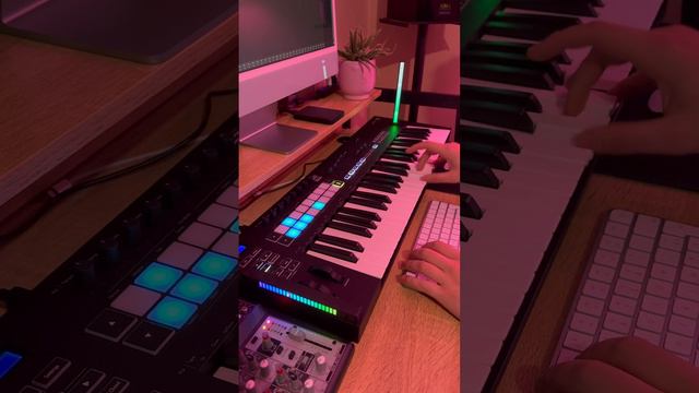 Gimme! Gimme! Gimme! - ABBA // Synth Cover (Novation Launchkey & Logic Pro X) смотреть онлайн