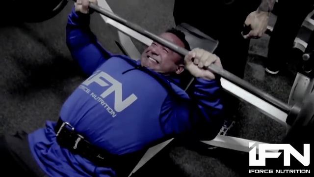 Хосе Рэймонд.Подготовка к Олимпии 2015.Тренировка груди смотреть онлайн