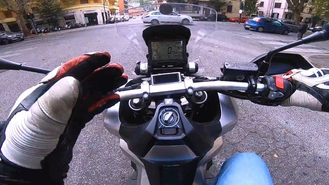 Honda X ADV 750 - NON COMPRATELO...POTRESTE AMARLO!? | Recensione - Test Ride смотреть онлайн