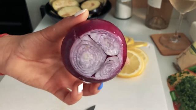 Мы -то, что мы едим!Но чур я не рыба)? А вы любите готовить ? смотреть онлайн