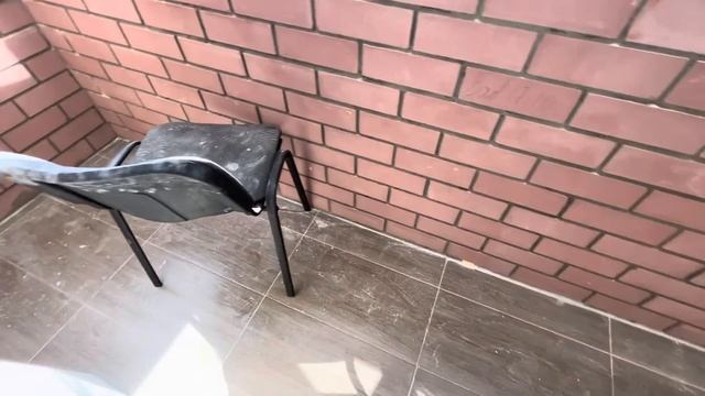 Бюджетный ремонт на балконе своими руками ?♀️? облагораживаем балкон ? смотреть онлайн