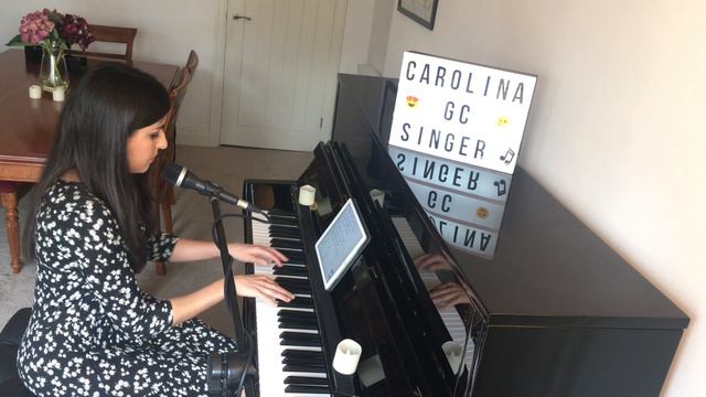 Hotel California - Eagles (Piano Vocal Cover by Carolina Garcia-Cox) смотреть онлайн