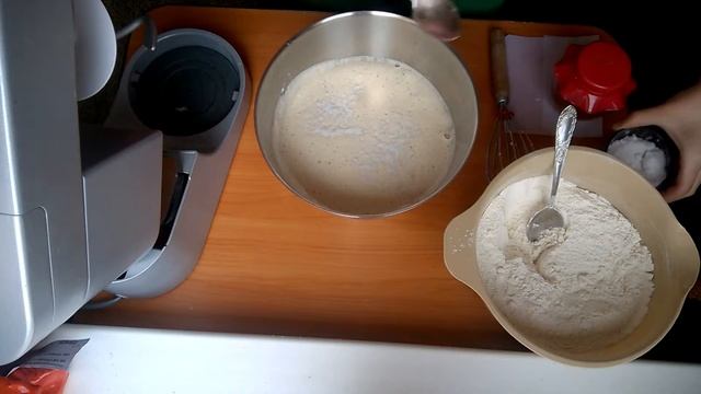 Домашний хлеб, простой рецепт вкусного хлеба смотреть онлайн