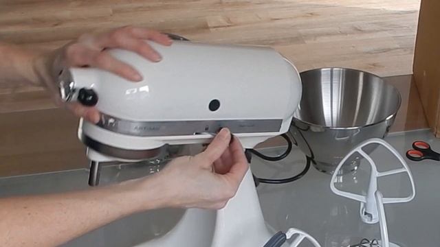 KitchenAid Artisan 5KSM175PS ELT - Mein ehrlicher erster Eindruck | Gutes und Schlechtes смотреть онлайн