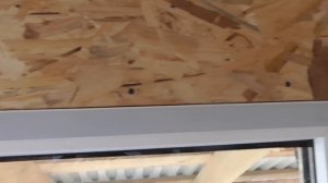 Обшиваем каркас веранды снаружи и внутри плитами OSB.