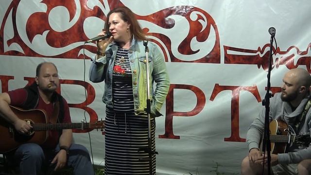 Ирина Сурина на Квартире смотреть онлайн