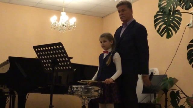 Открытый урок преподавателя школы Васильева Бориса Геннадьевич (ударные инструменты) смотреть онлайн