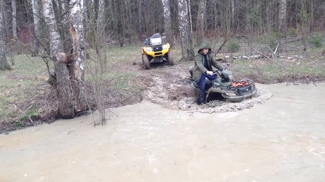 Suzuki Kingquad 750 mud смотреть онлайн