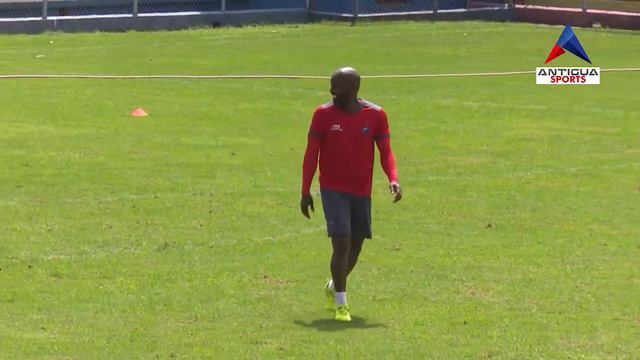Ante ausencia de Felipe Baloy, Nixson Flores jugaría de central con Municipal смотреть онлайн