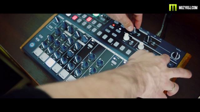 Arturia DrumBrute Demo Beat HH live review смотреть онлайн