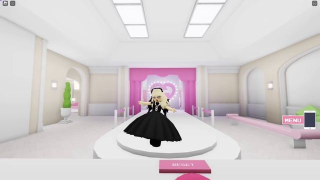HAVALI VE KOMİK KIZLAR OLUYORUZ ? ROBLOX Good Girls Sorority смотреть онлайн