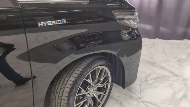 Обзор Toyota Alphard 2018 2.5 4wd гибрид