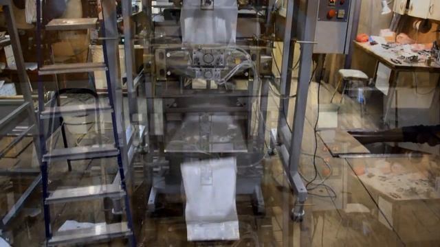 Автомат ЛФУ-05-17-21: упаковка стирального порошка, 840 мм, плоское дно, ТТП. смотреть онлайн