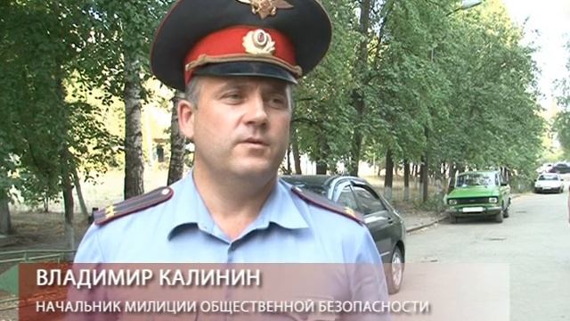 Несанкционированная автостоянка. Июль 2010 год. смотреть онлайн