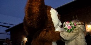 Участник СВО приехал в отпуск в день рождения мамы и устроил ей сюрприз