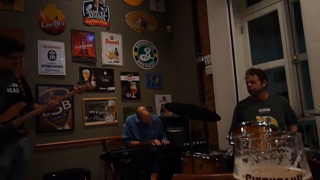 Strasser Jazz Bash - I Wish смотреть онлайн
