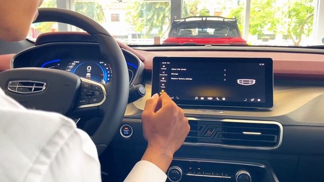 2023 Geely Coolray Full смотреть онлайн