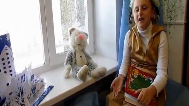 Страна читающая - Полина Дзисюк читает произведение "Мама, глянь - ка из окошка" А. А. Фет смотреть онлайн