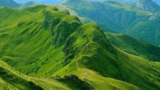 Chants d'Auvergne by Joseph Canteloube. Netania Davrath смотреть онлайн