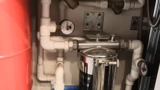 Двух контурный газовый котёл NAVIEN смотреть онлайн