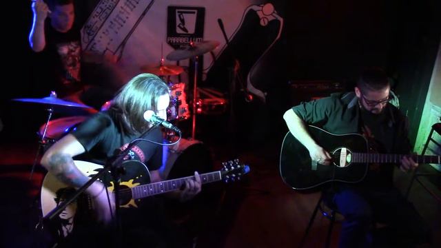 РАДИУС - Красное на чёрном (Акустика и каверы в баре Parabellum, 20.09.2020 г) смотреть онлайн