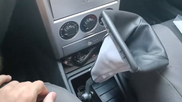 Как заменить чехол КПП Лада Приора смотреть онлайн