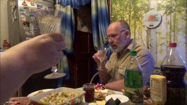 Как Уральские Соловьи 2020 год встречали//Семейная жизнь. смотреть онлайн